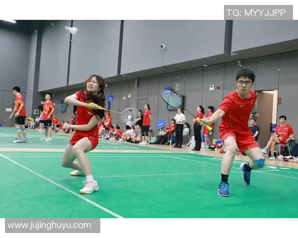 深圳羽毛球队包夹战术创新探索与实践分析